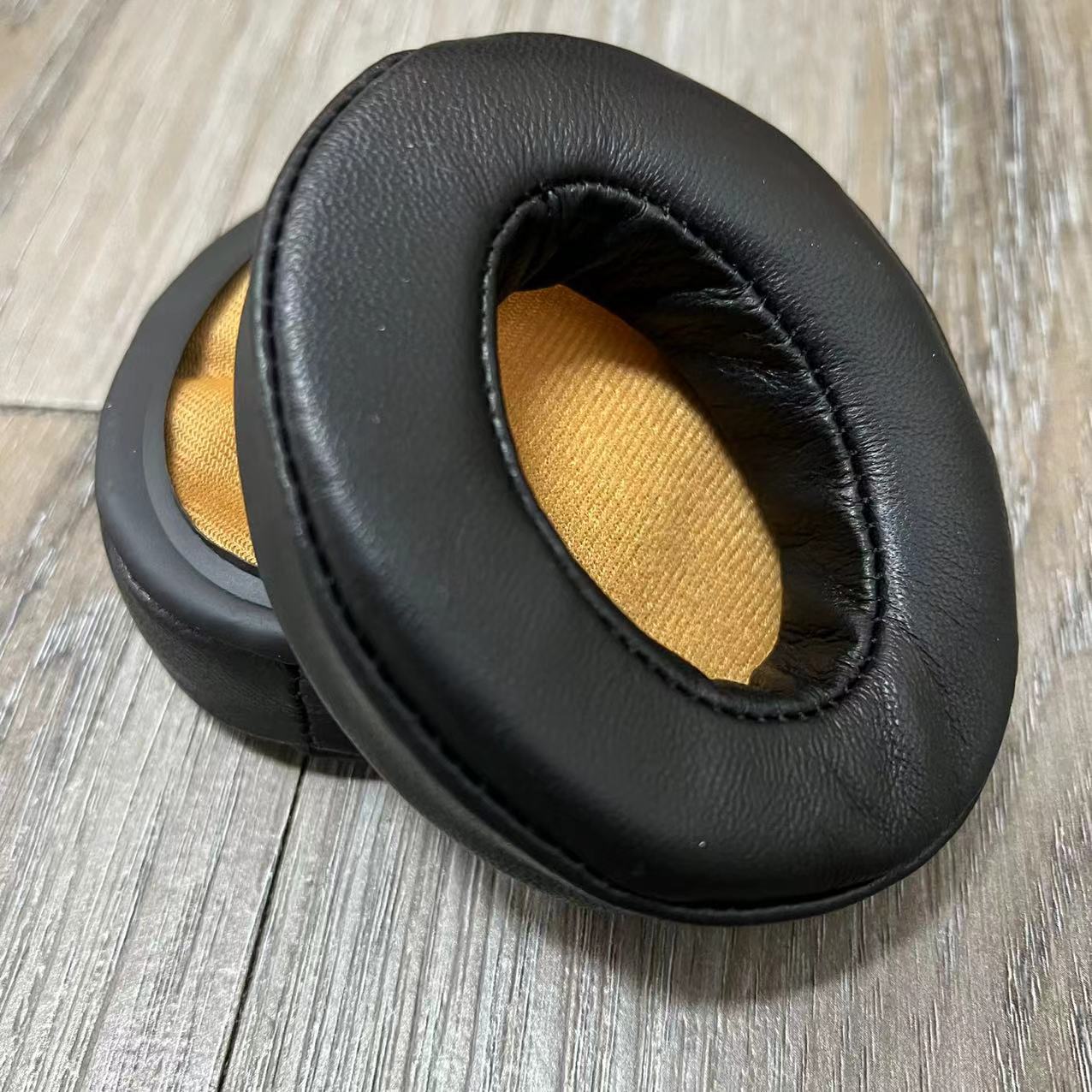 Hakiki koyun derisi deri kulak - Sennheiser Headphone Momentum 4 incelemesi ve fiyatı
